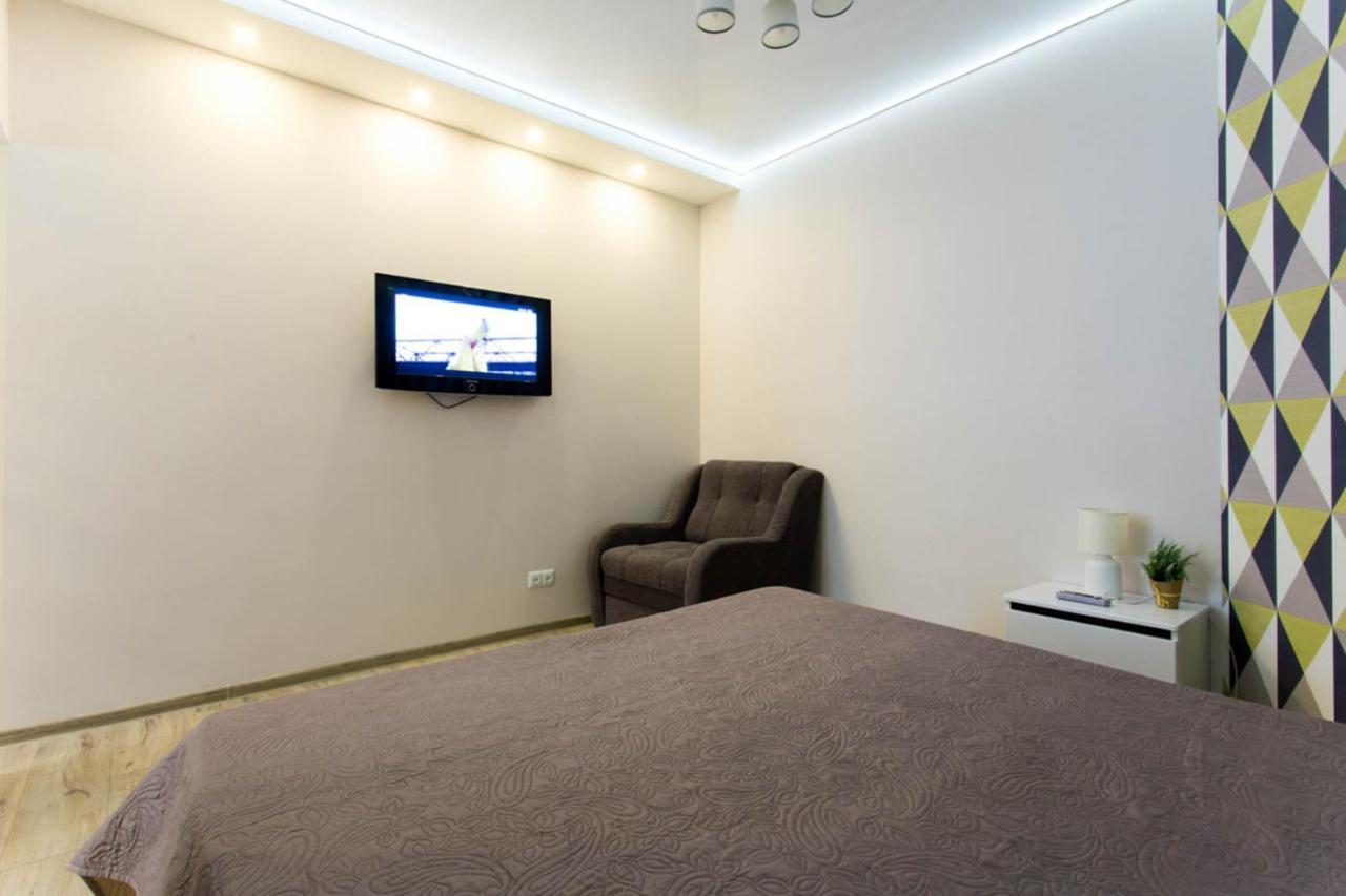 New Apartments In The City Center - Kuznechna Str. 26/2 Харков Екстериор снимка